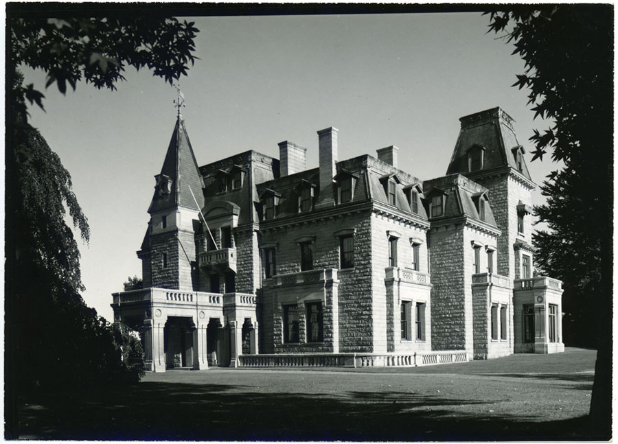 Chateau Sur Mer